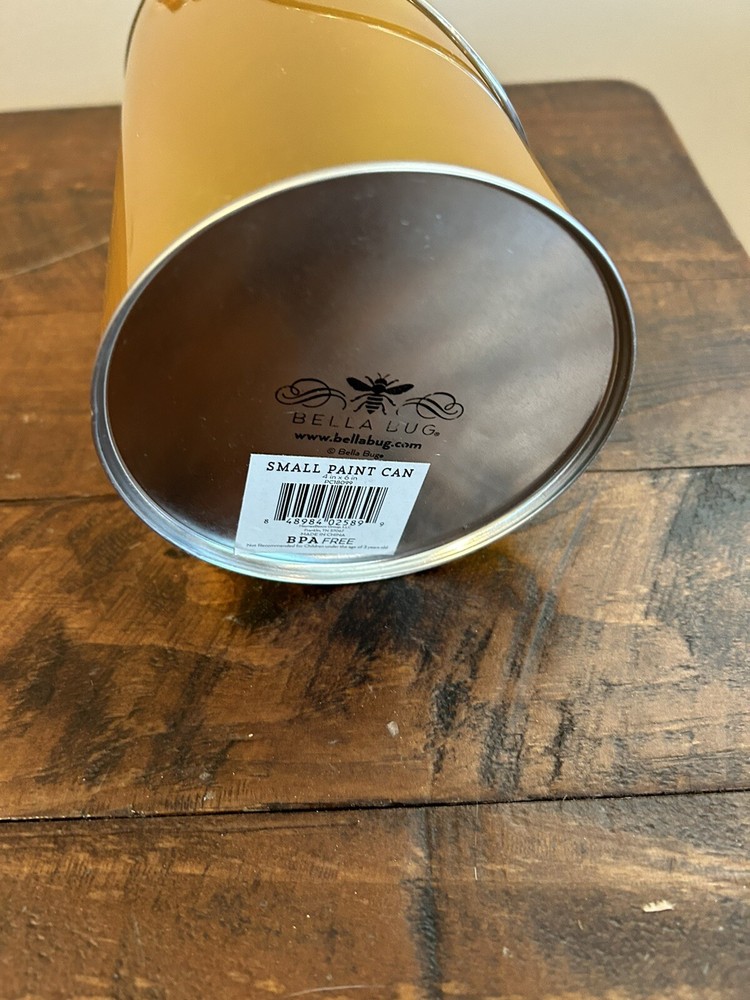 7 Bella Bug Small Paint Cans