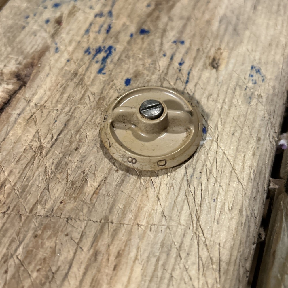 Singer 500A Sewing Machine Stitch Regulator Knob