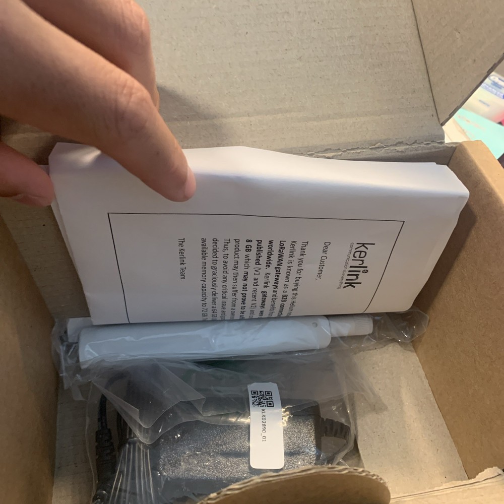 2 PCS--Kerlink Router Wirnet iFemtoCell 915- White - Wireless (2)