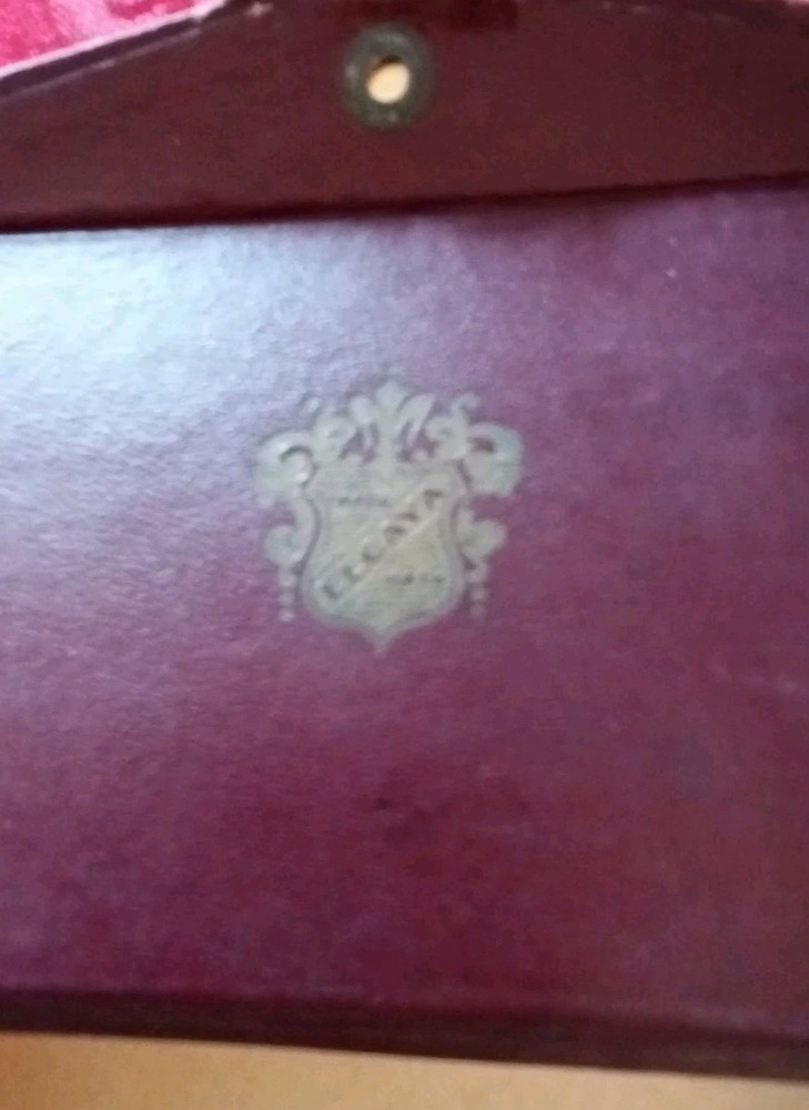 Elcaya Trade Mark Reddish Box Only