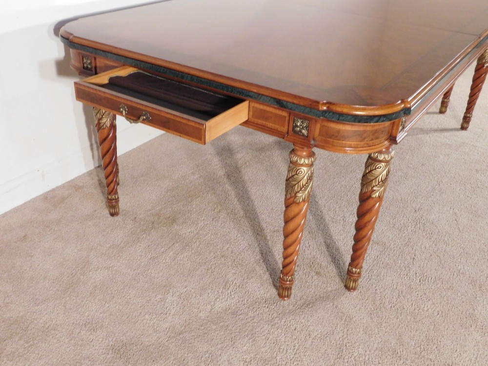 HENREDON Grand Provenance Dining Table