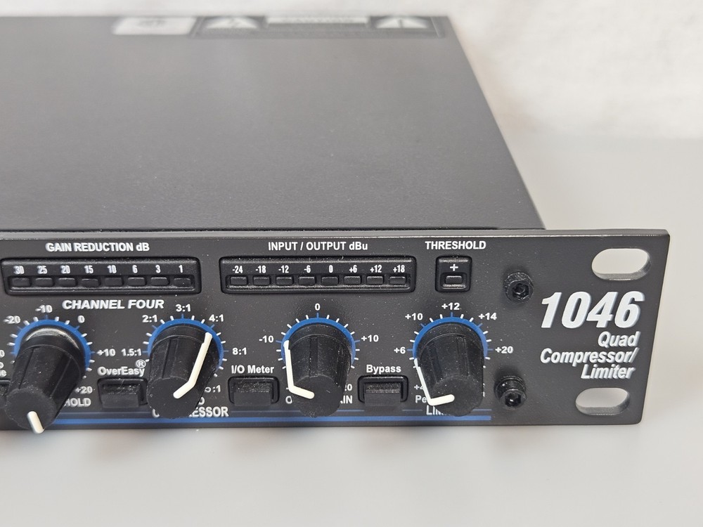 dbx 1046 Quad Compressor/Limiter
