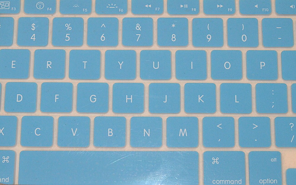 Soft Touch Pro Silicone Keyboard Protector for MacBook Pro, MacBook, Air *New*
