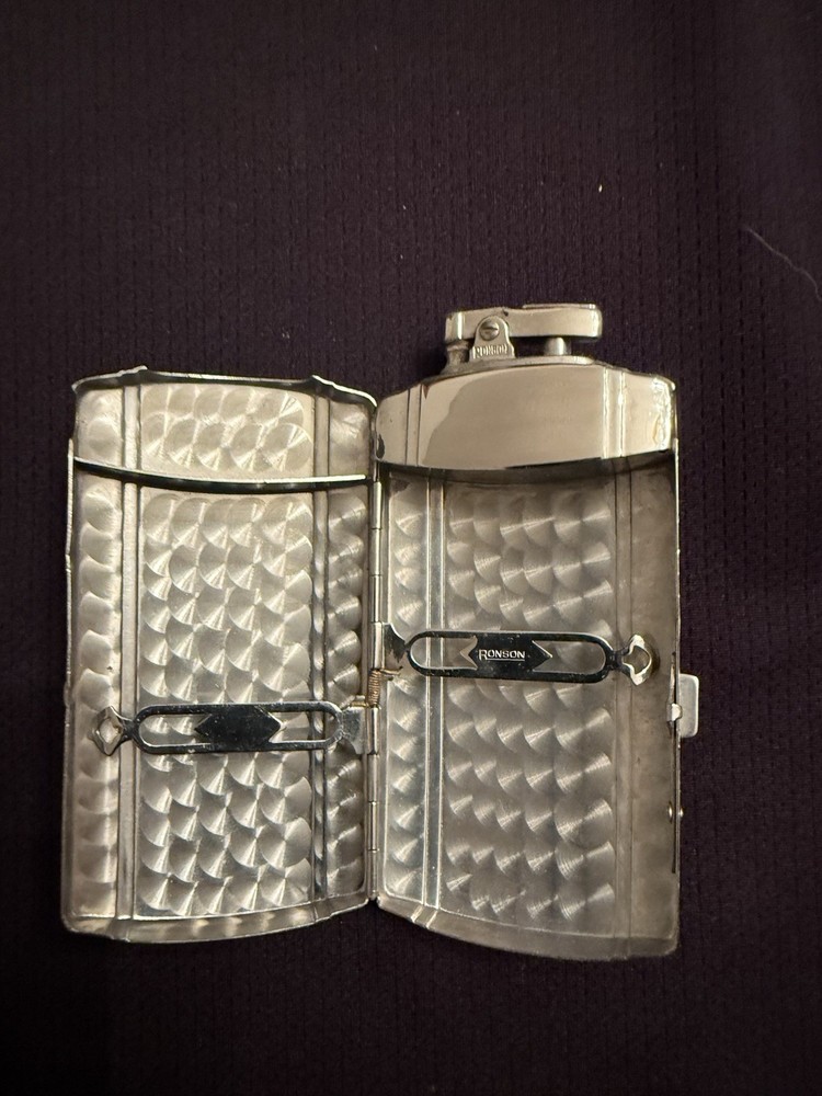 Rare Vintage Ronson Mastercase Lighter And Cigarette Case Combination