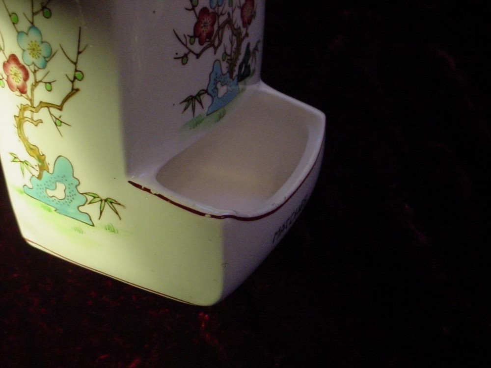 Vintage Indian Tree pattern ceramic wall hanging match holder / safe