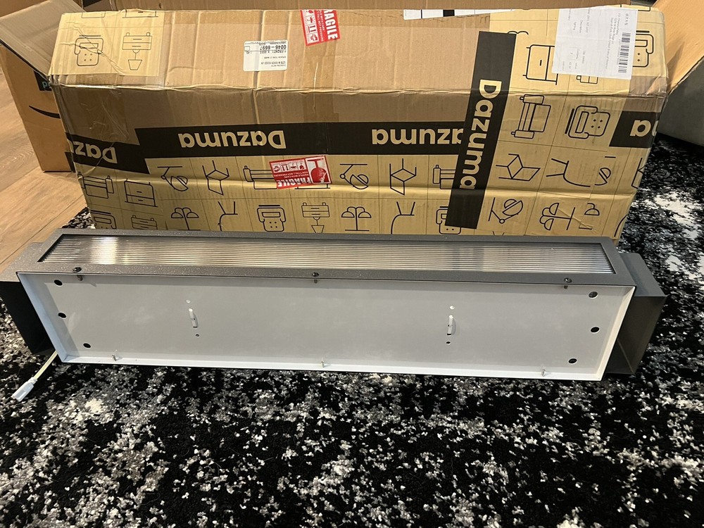 Dazuma rectangular Strip LED Black Modern Outdoor Wall Light