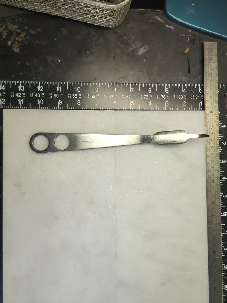 D Hohmann Type Curved Retractor 623 D213110000