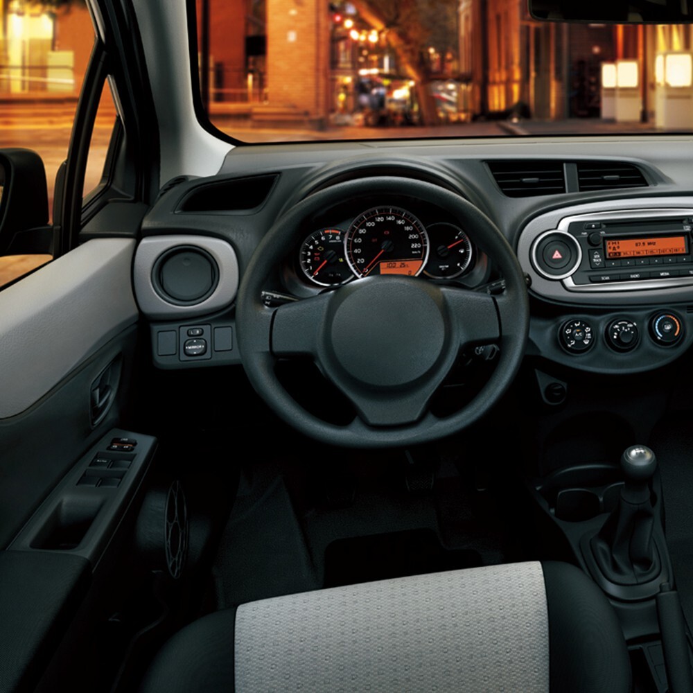 For Toyota Yaris 2012-2014 Front Window Driver Side Switch Panel Bezel Left E