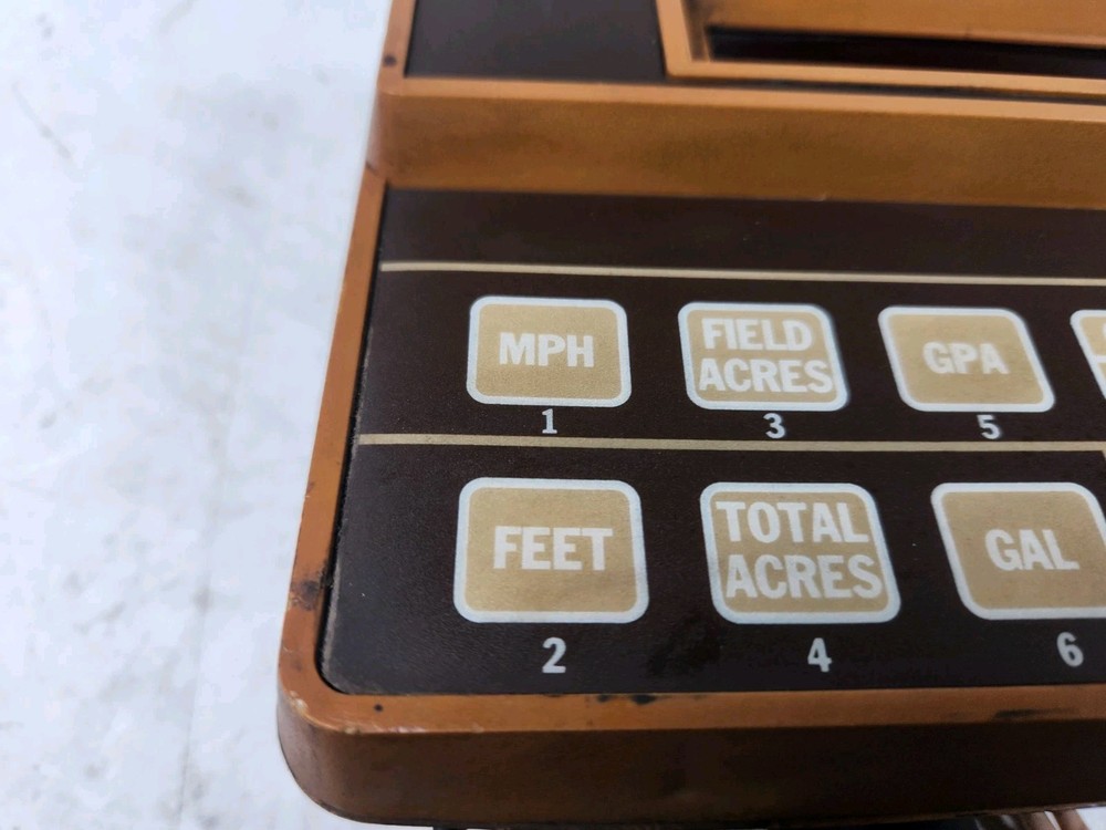 Hiniker Acre Commander.Sprayer Farm Controller