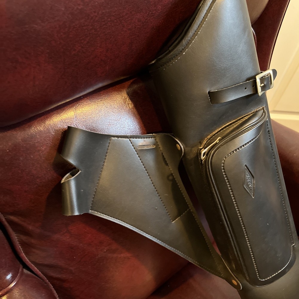 neet archery quiver (New)