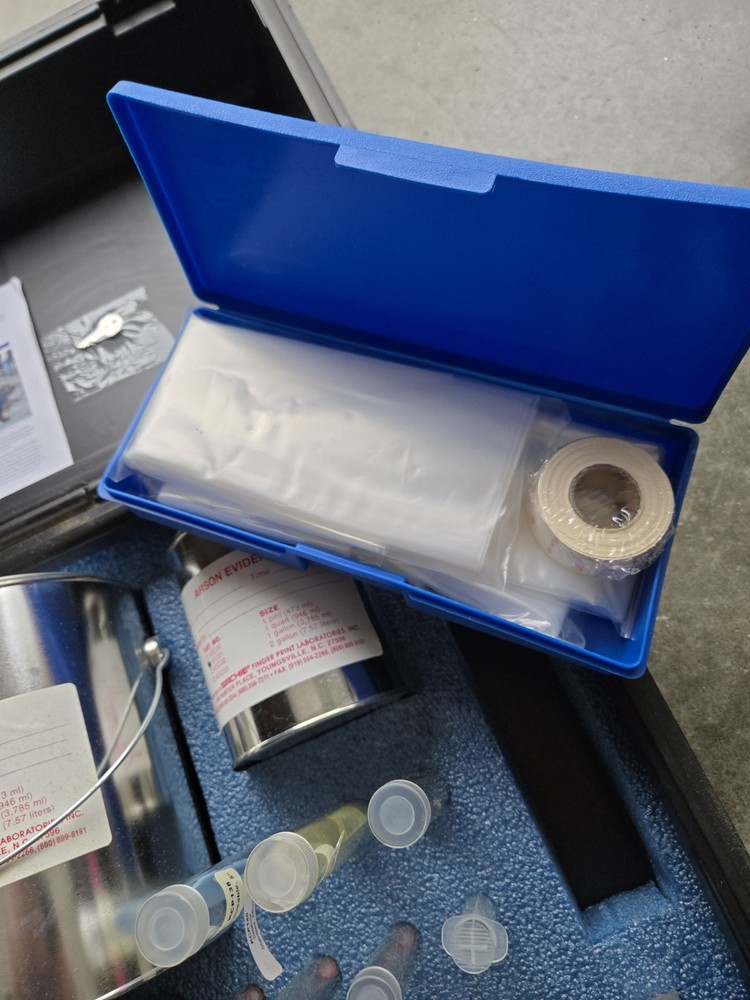 Sirchie Arson Investigation Solid Sampler Kit #AEC300