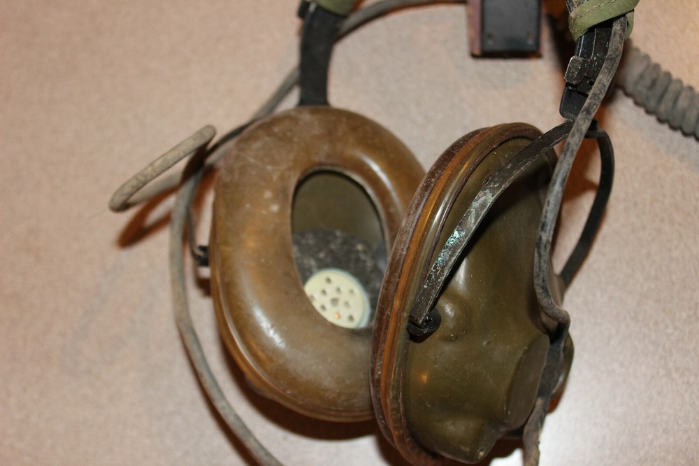 Vintage Military US Air Force Navy Headset Receiver