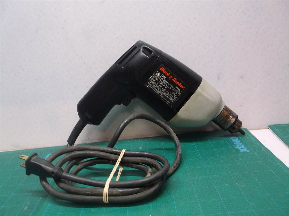 Vintage Black & Decker 3/8" Drill #7190 V. Speed Drill Trigger Lock Doesn't Work