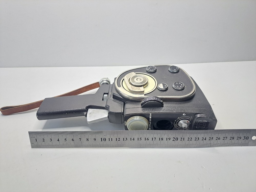 Soviet Vintage Cinema Camera "Quartz 2M", USSR Handheld Camera Quartz 2M
