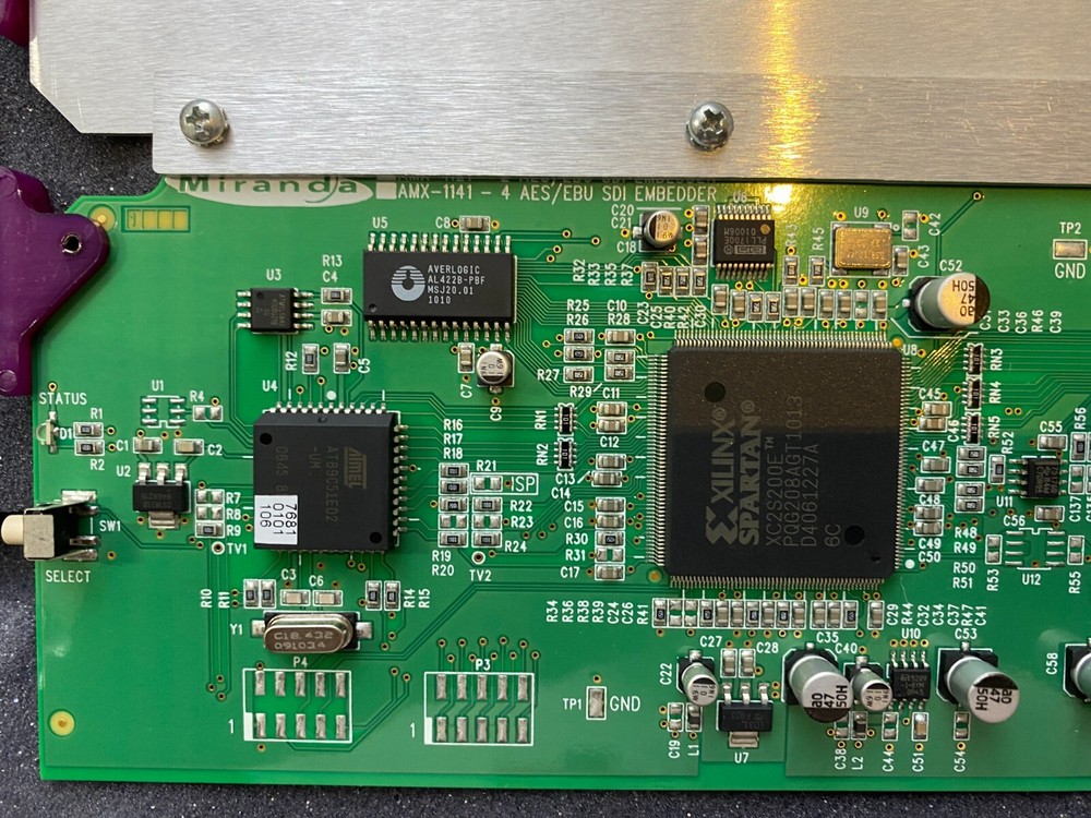 AMX-1121 2- AES/EBU Digital Audio Embedder (SDI)