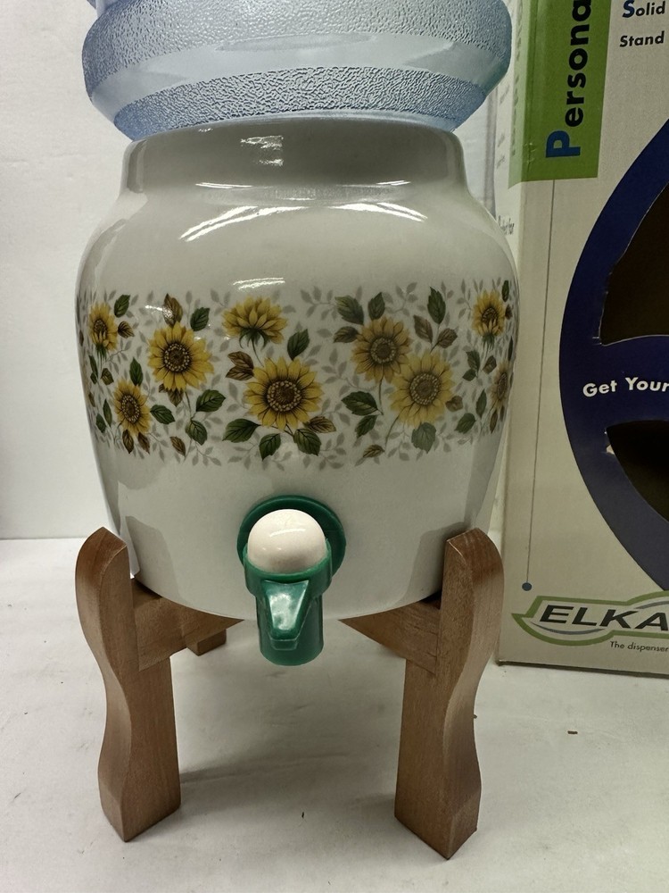 Water Crock Solid Ceramic Porcelain Dispenser 64 Oz Personal Tabletop Display