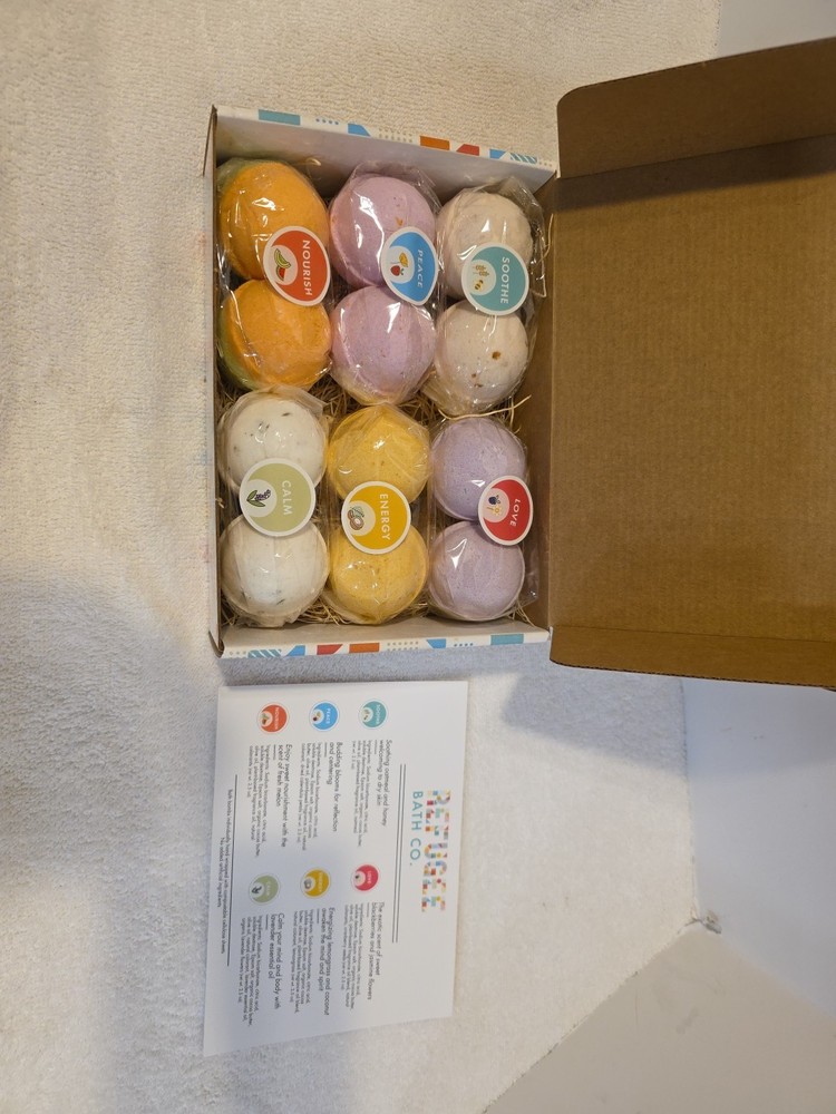 Refugee Bath Co. 12 Bath Bombs Handmade Bath Bomb Gift Set New
