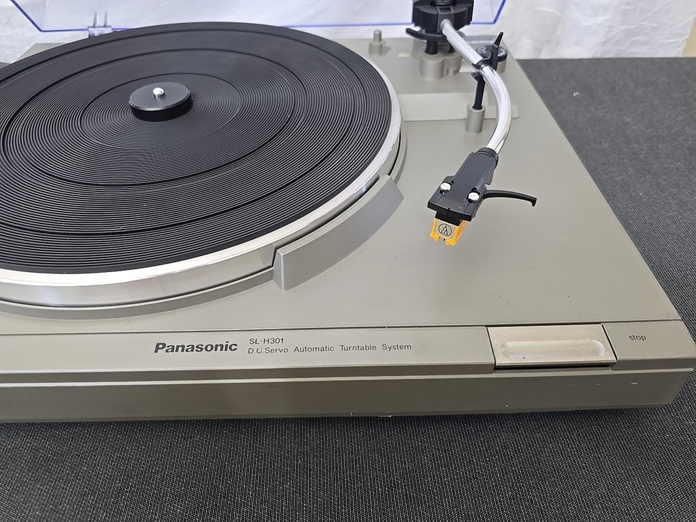 Panasonic SL-H301 D.C. Servo Automatic Turntable System