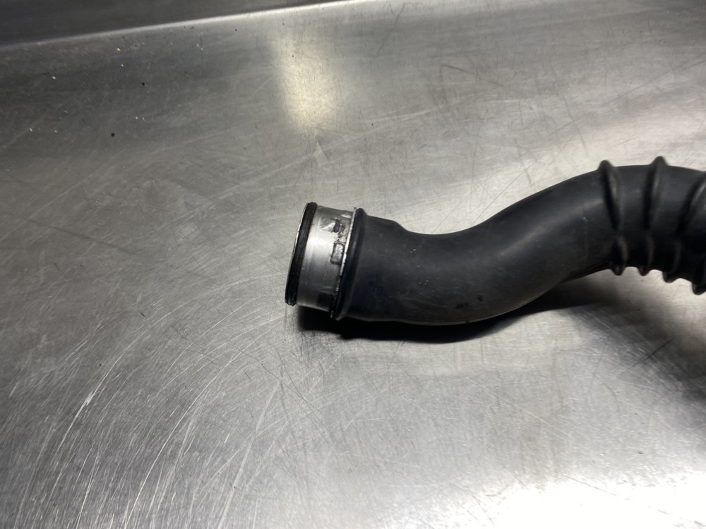 BMW 1 3 SERIES E82 E88 E90 E91 INTERCOOLER HOSE PIPE 7797483