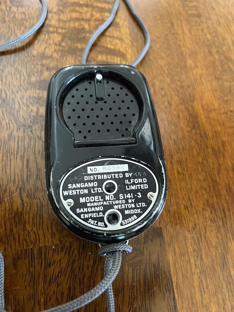 Weston Model 737 Master III Universal Exposure Light Meter With User Manual