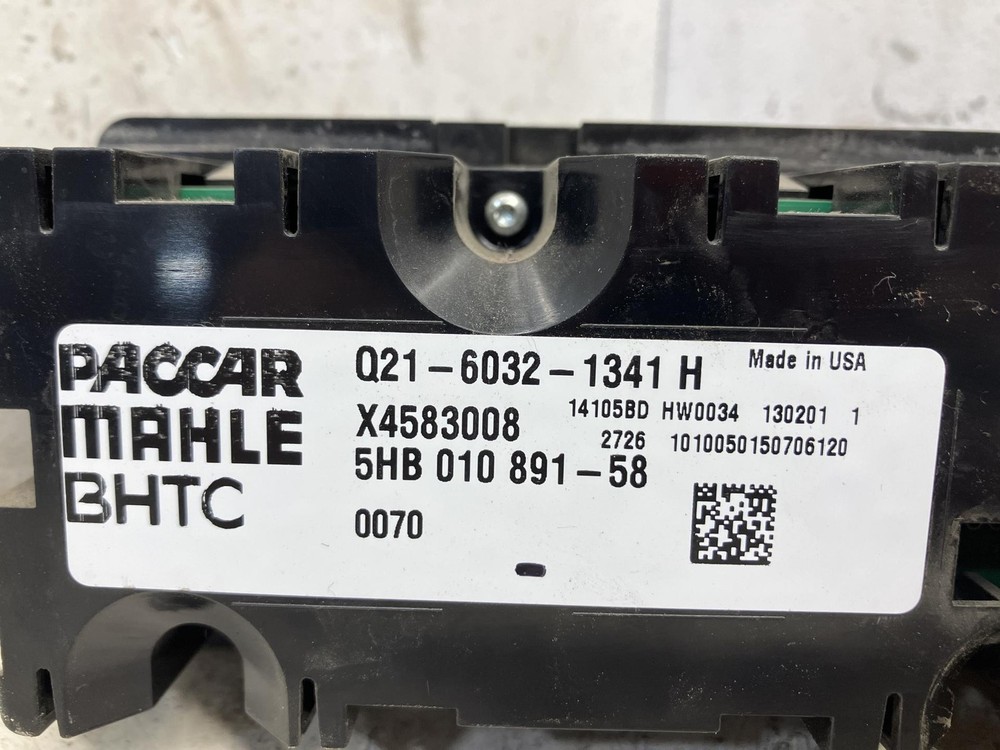 2013-2017 Peterbilt 579 Heater A/C Temperature Controls - Used