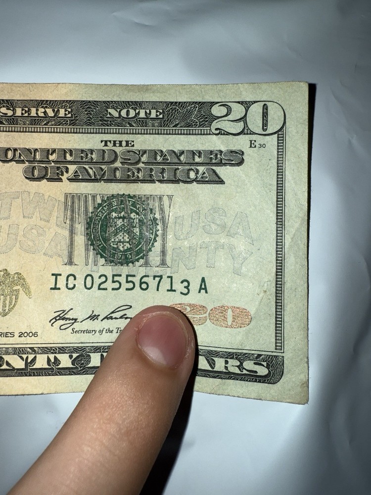$20 Dollar Bill Misaligned Serial Numbers Unique Printing Error!
