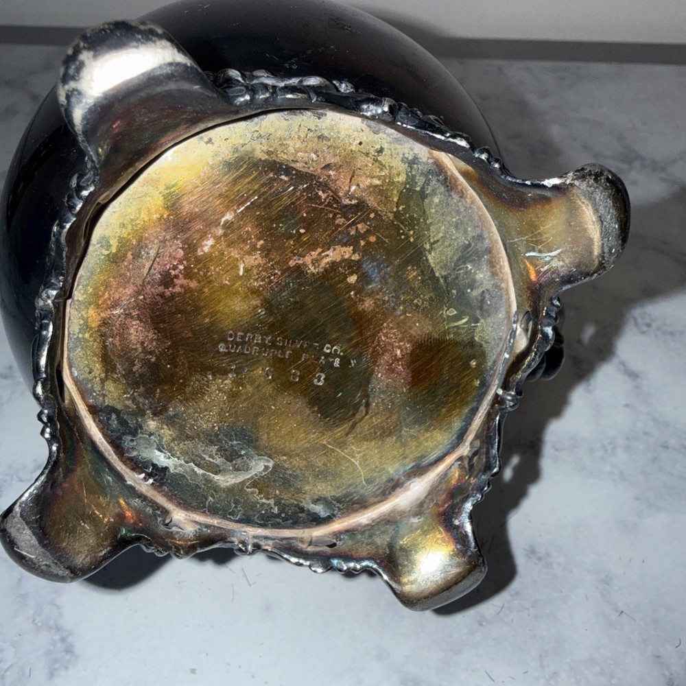 Derby Sliver Company Mini container