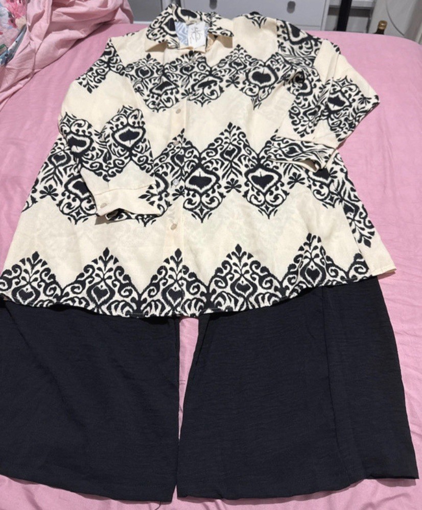 Black & Cream Co Ord Set One Size