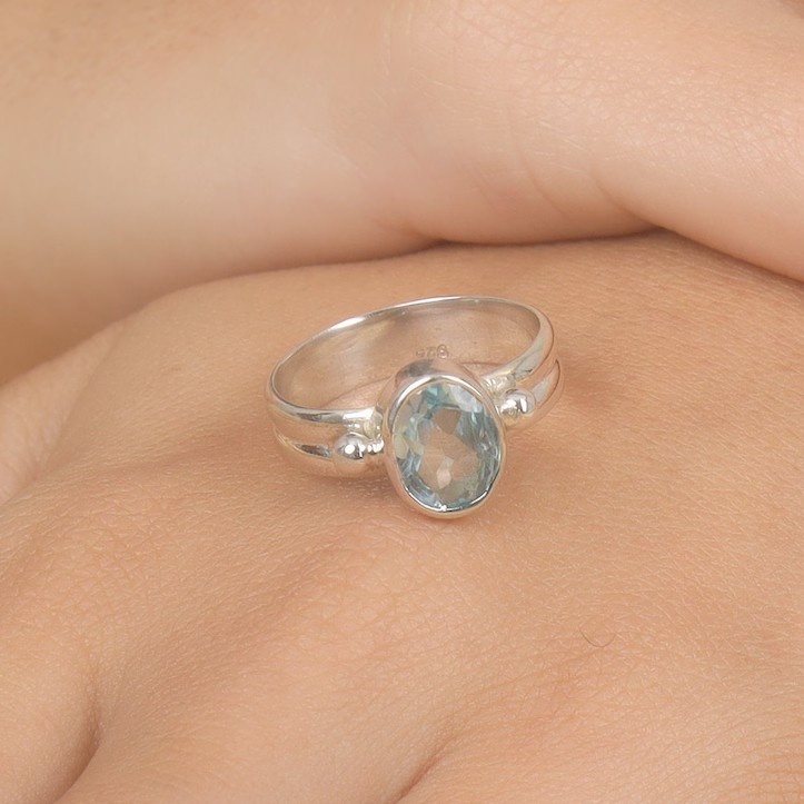 Solid 925 Sterling Silver Natural Aquamarine Oval Gemstone Boho Handmade Ring
