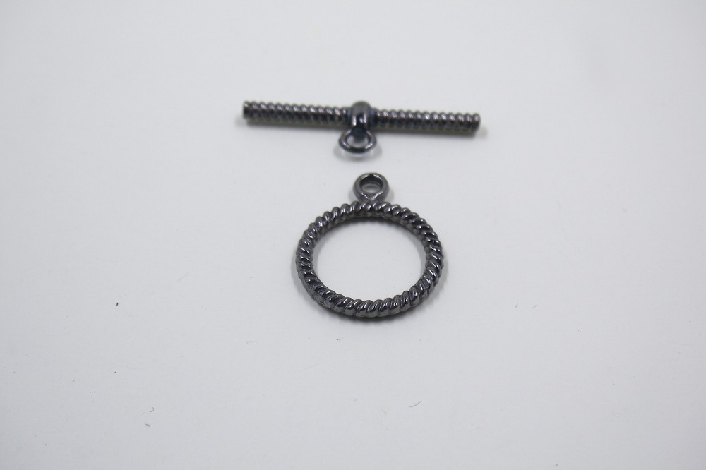 Rope Circle Toggle Clasp Gunmetal Tone