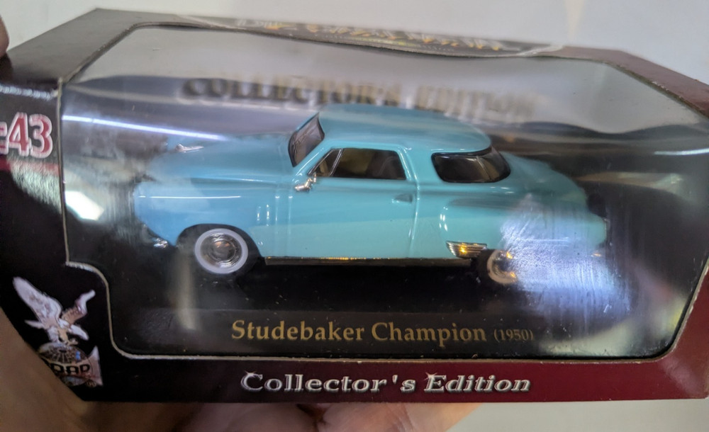Studebaker Champion Bullet Nose Model 1:43 Scale