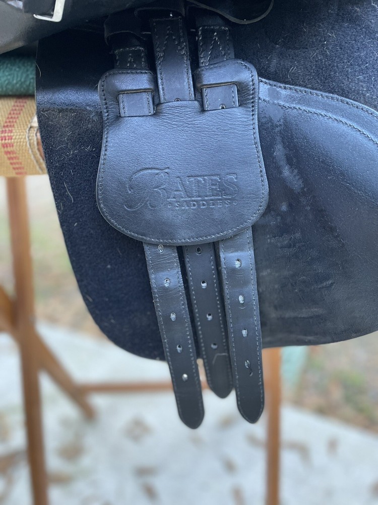 Bates Elevation DS Jump English Saddle 17.5”