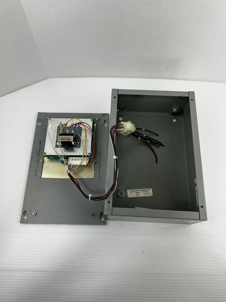 The Hall Co 2300 Operator Interface Keypad Display Panel F2 36 Volt