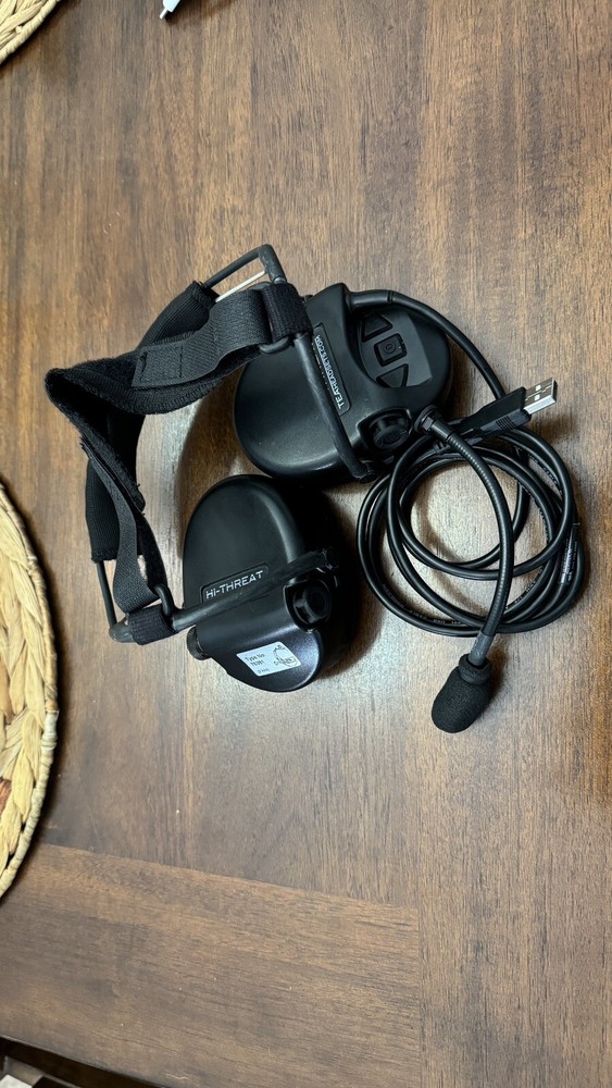 Hi Threat Headset Black With USB Down Lead