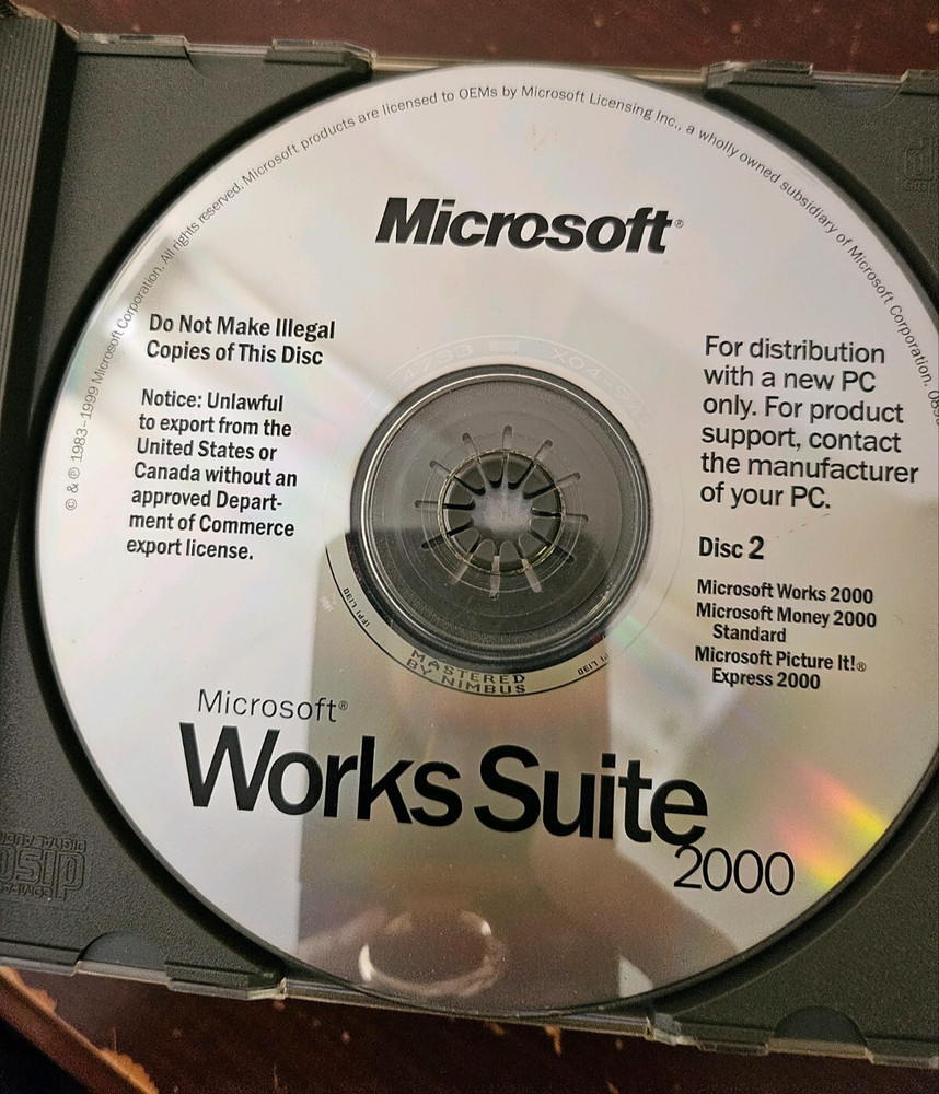 Microsoft Works Suite 2000 Complete 8 CD Set Vintage Software