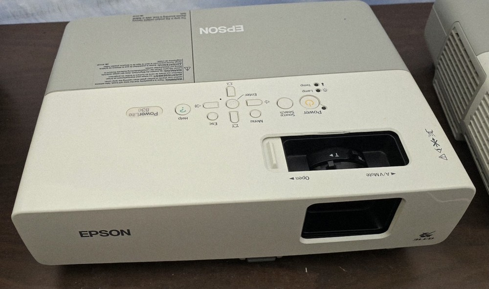Epson PowerLite 83c 3LCD Projector