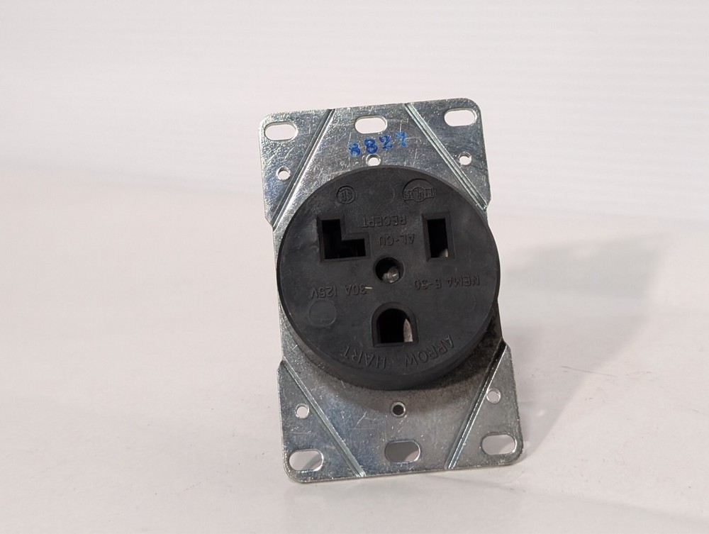 Arrow Hart 5716N Receptacle
