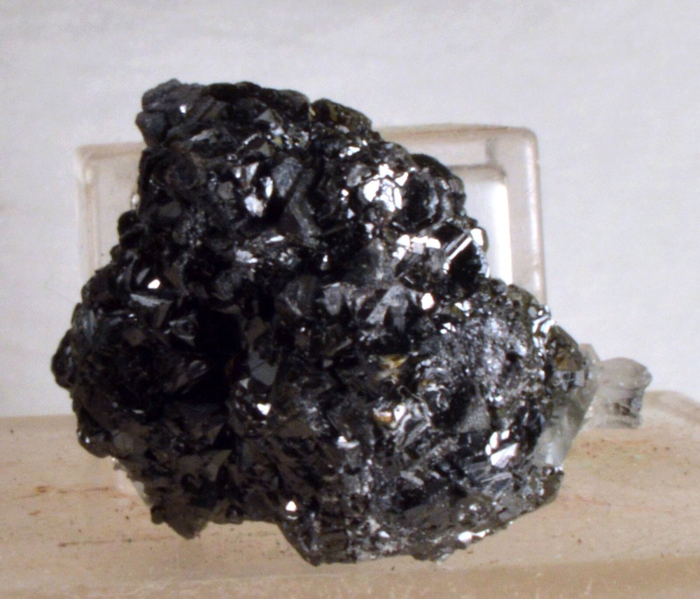 #5268 Sphalerite, Quartz - Bulgaria