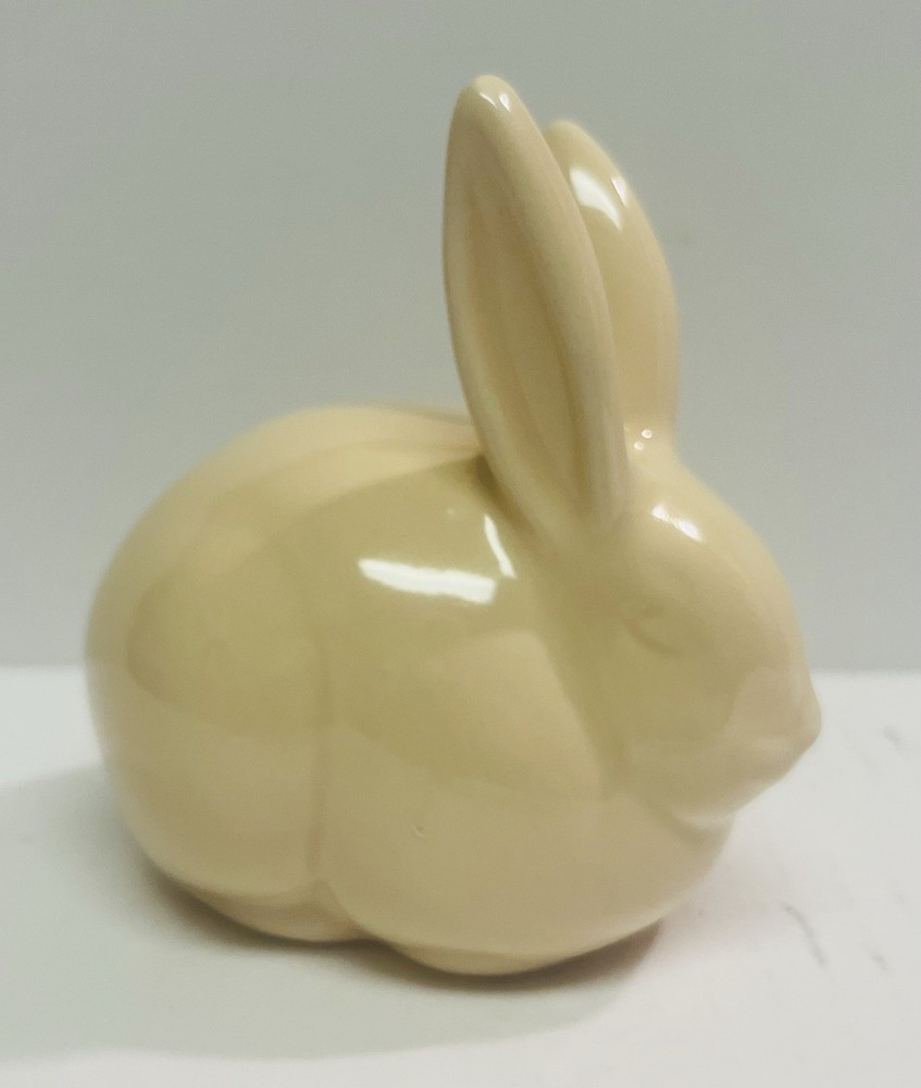 Vintage Ceramic Rabbit Cotton Tail Cotton Ball Dispenser