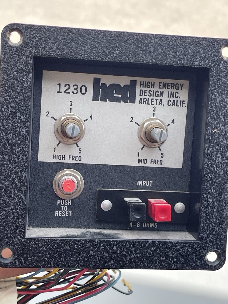 cerwin vega hed-1230 crossovers (pair)