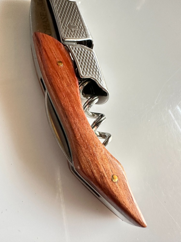 Hicoup* CHASE CELLARS Quality Corkscrew Wine Opener