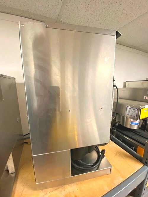 Coffee Grinder/ Fetco GR-2.3 Dual Hopper Coffee Grinder
