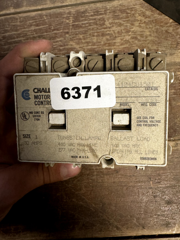 Challenger 4104CU1501 Motor Contactor