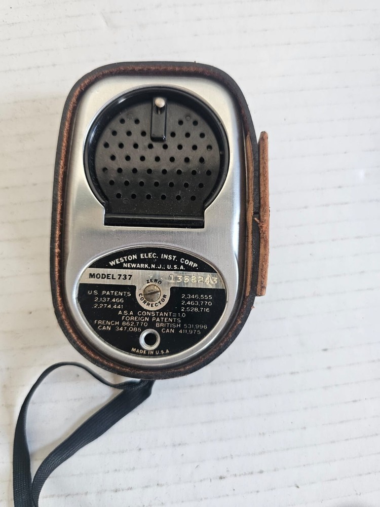 Weston Master III Universal Exposure Light Meter Analog Model 737 Weston Elect.