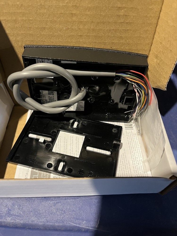 HID 920PTNNEK00453 MultiCLASS RP40 Wall Switch Reader Black