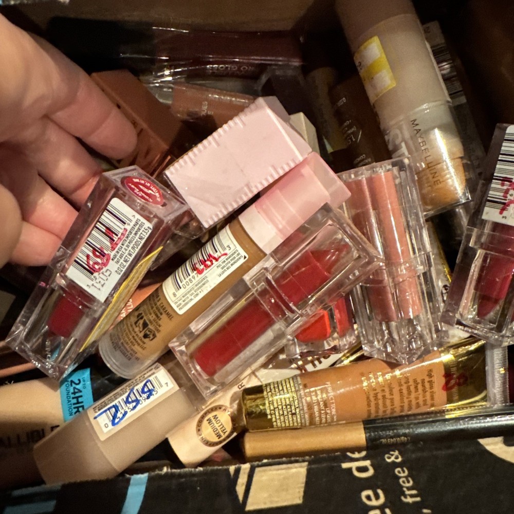 Large Box Makeup Products New In Box
