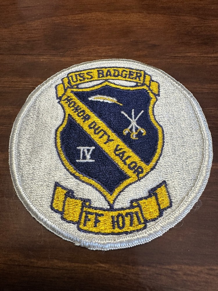 Vintage US Navy USS Badger FF-1071 Ship Patch