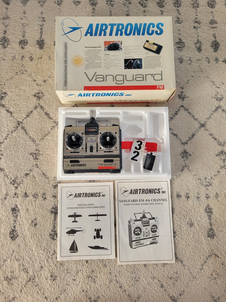 Sanwa Airtronics Vanguard VG4R 4 Channel Transmitter Airplane Controller ☆Read☆