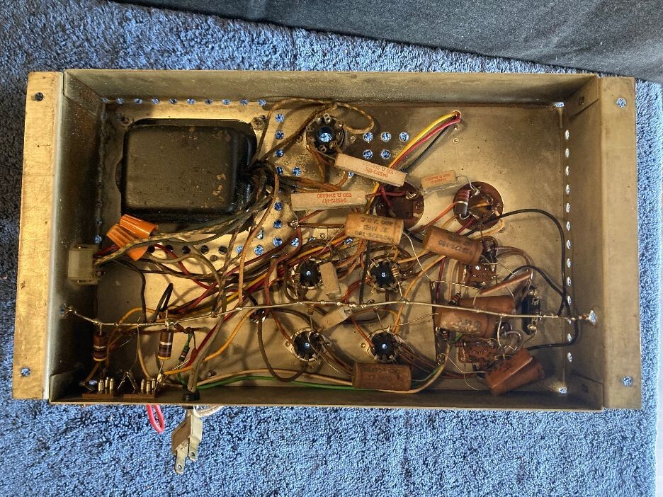 RCA RS177J STEREO PUSH/PULL TUBE AMPLIFIER 6BQ5/EL84 OUTPUTS SHOWN TESTING