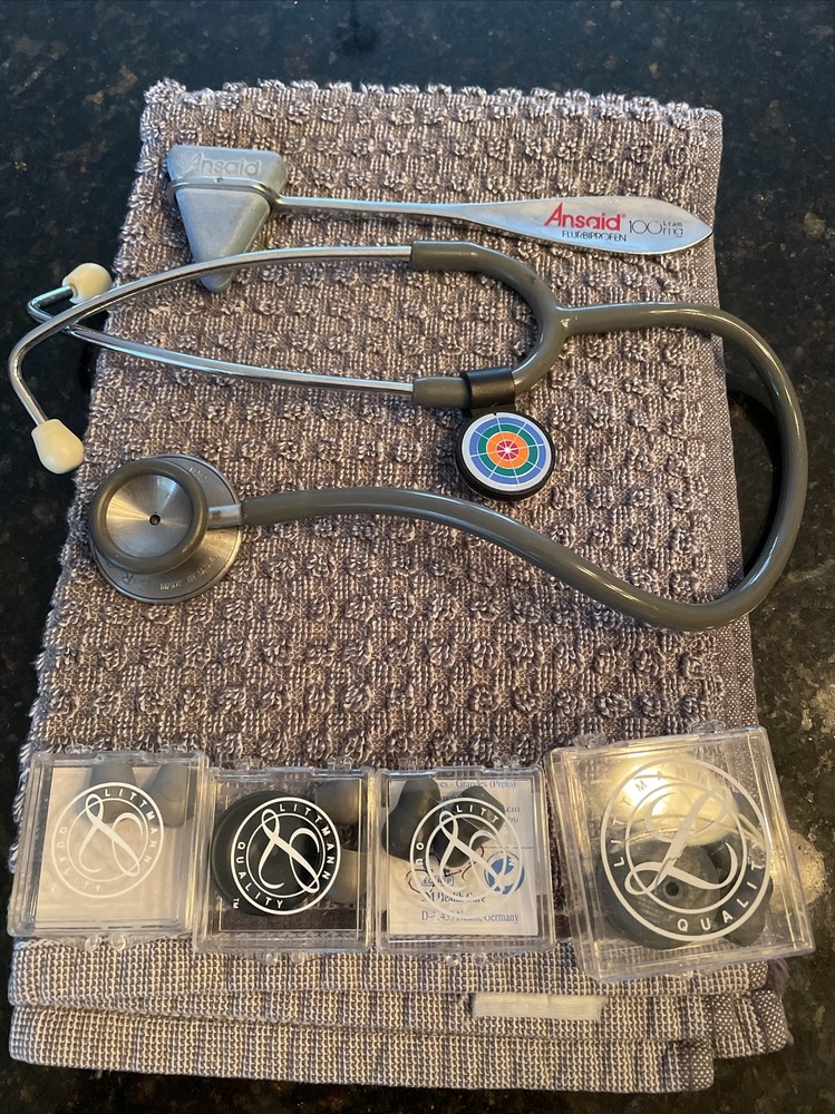 Littmann  Stethoscope, Smoke Gray , Spare Eartips  And Reflex Hammer